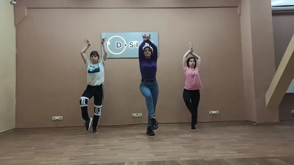 D.Side Dance Studio - 3