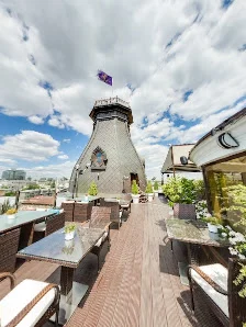 Прем'єр Палас хотел