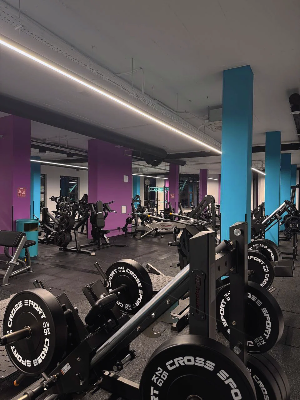 Фітнес-клуб Total Fitness Позняки