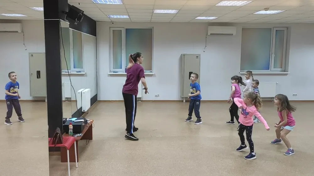 DANCE STUDIO LUNA