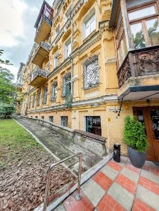 Frisor Барбершоп — Київ, Павла Скоропадського
