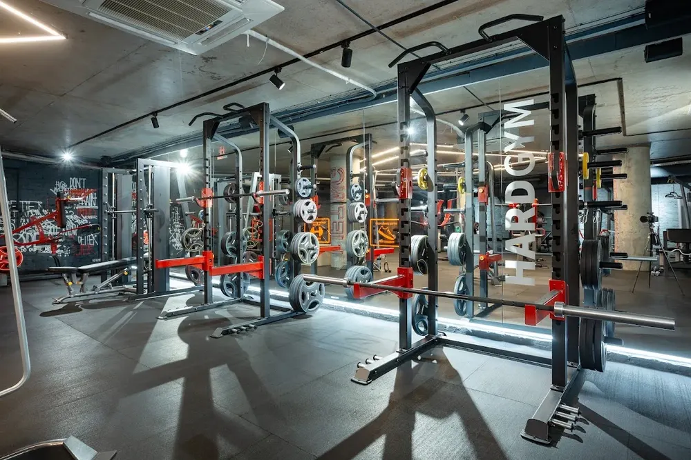 HARD GYM